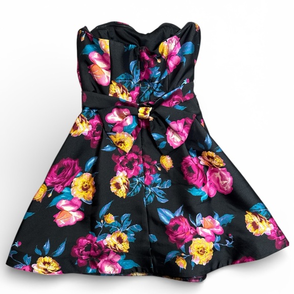 Betsey Johnson Strapless Floral Dress - Black and Pink - Picture 3 of 11